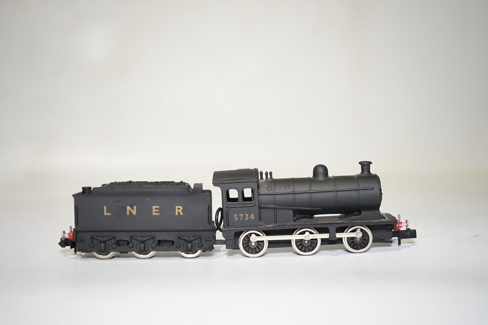 Three boxed Union Mills Models N gauge railway LNER locomotives; a Class J26, 5734, a Class J39, 3098, and a Class J39, 2785. Condition - good.